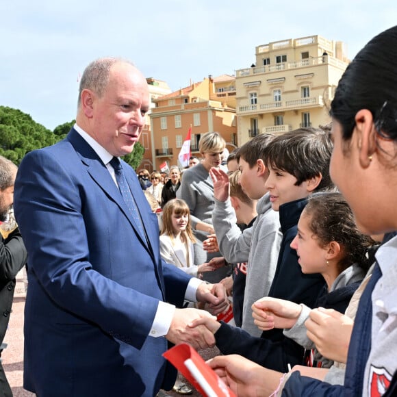 Le prince Albert II de Monaco fête son anniversaire (66 ans) avec la princesse Charlène de Monaco et leurs enfants, le prince Jacques de Monaco, marquis des Baux, et la princesse Gabriella de Monaco, comtesse de Carladès, sur la Place du Palais princier de Monaco, le 14 mars 2024. © Bruno Bebert/Bestimage