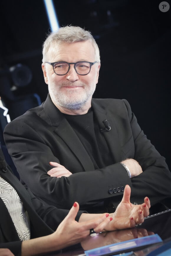 Exclusif - Laurent Ruquier - Enregistrement de l'émission "TPMP (Touche Pas à Mon Poste)", présentée par C.Hanouna et diffusée sur C8. Le 20 février 2024 © Jack Tribeca / Bestimage 