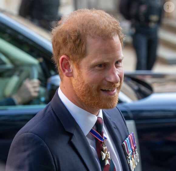 Le prince Harry, duc de Sussex arrive à la célébration du 10ème anniversaire des Invictus Games, en la cathédrale Saint-Paul à Londres, le 8 mai 2024 © Tayfun Salci/ZUMA Press/Bestimage 