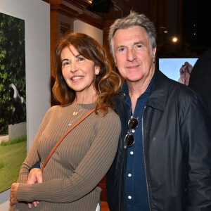 Exclusif - François Cluzet et son épouse Narjis - Vernissage de l'exposition "Les Géants des Glaces" de Michel Bassompierre au musée océanographique de Monaco, le 10 avril 2024. © Bruno Bebert / Bestimage 