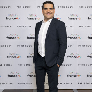 Matthieu Lartot encore plein d'amertume après les Jeux paralympiques
Mathieu Lartot lors de la présentation des journalistes et chroniqueurs de France Télévisions pour les Jeux Olympiques 2024 au musée de l'Homme à Paris, le 11 juin 2024. © Pierre Perusseau / Bestimage 