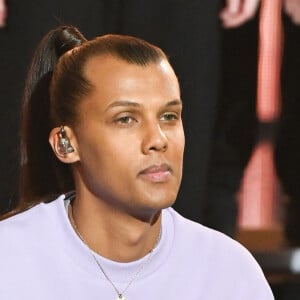 Celle-ci correspond bien à celle de son célèbre et élancé papa !
Strome annonce l'arrêt définitif de sa tournée "Multitude Tour" - Le chanteur Stromae (Artiste masculin et Album "Multitude") lors de la 38ème cérémonie des Victoires de la musique à la Seine musicale de Boulogne-Billancourt, France, le 10 février 2023. © Coadic Guirec/Bestimage 