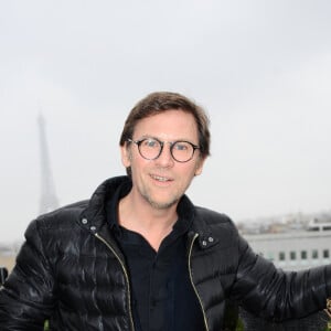 Laurent Romejko lors de la Journee meteorologique mondiale, a Paris, France, le 23 mars 2018. Les presentateurs meteo ont lance une campagne de sensibilisation citoyenne sur les reseaux sociaux FIMC2018 et ont donne rendez vous au grand public au Forum International de la Meteo et du Climat du 2 au 5 juin prochain sur le Parvis de l'Hôtel de Ville a Paris. Photo Xavier Derussit/ABACAPRESS.COM