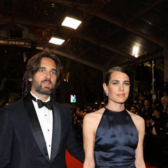 Charlotte Casiraghi et Dimitri Rassam - Montée des marches du film " Frère et Soeur " lors du 75ème Festival International du Film de Cannes. Le 20 mai 2022 © Dominique Jacovides / Bestimage 