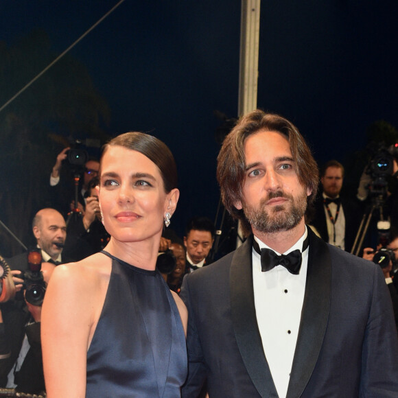 Charlotte Casiraghi et Dimitri Rassam - Montée des marches du film " Frère et Soeur " lors du 75ème Festival International du Film de Cannes. Le 20 mai 2022 © Giancarlo Gorassini / Bestimage 