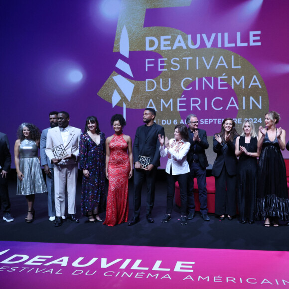 Le Jury et les lauréats - Cérémonie de clôture de la 50ème édition du Festival du Cinéma américain à Deauville. Le 14 septembre 2024 © Denis Guignebourg / Bestimage  Closing ceremony of the 50th Deauville American Film Festival. on September 14th 2024 