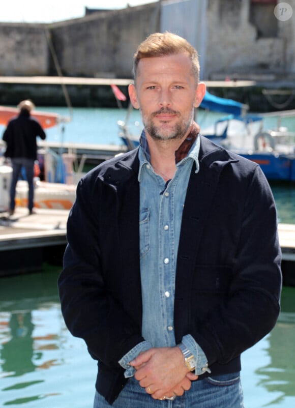 Sont-ils restés en bons termes depuis ?
Nicolas Duvauchelle - Photocall du film en compétition "Fortune de France" lors de la 26ème Edition du Festival de la Fiction de La Rochelle. Le 13 septembre 2024 © Patrick Bernard / Bestimage 