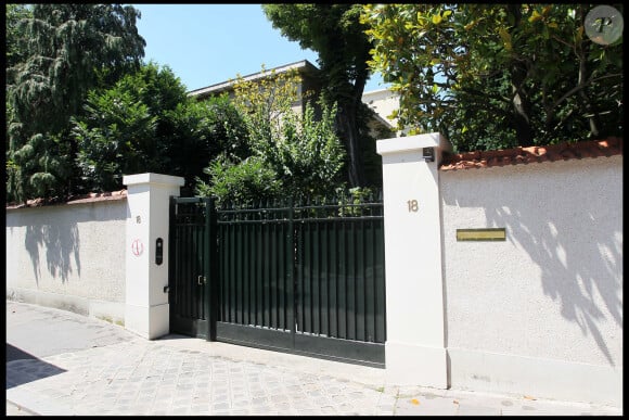 Vue extérieure de la propriété de Liliane Bettencourt à Neuilly-sur-Seine