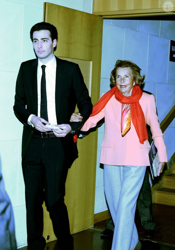 Liliane Bettencourt et son petit-fils Jean-Victor Meyers, en 2012