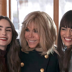 Si contairement à Brigitte Macron elle ne figure pas physiquement dans la série,
Brigitte Macron fait une apparition dans la saison 4 de série télévisée "Emily in Paris", série qu'elle adore, aux côtés de Lily Collins . Premières dames dans des séries télévisées. Brigitte Macron est la seule toutefois à apparaitre dans une série alors qu'elle est toujours en activité. © Netflix Handout via Bestimage