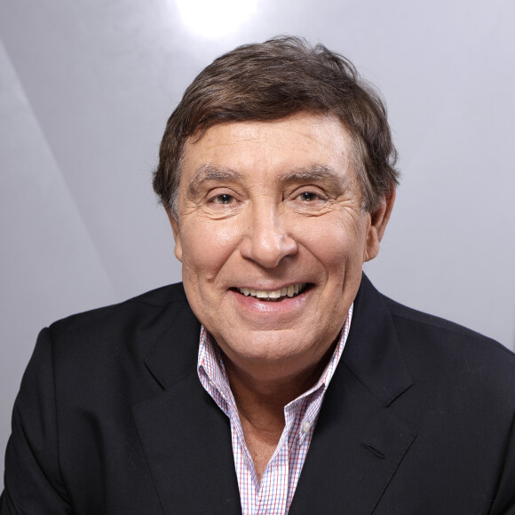 Rendez-vous portrait en studio avec Jean-Pierre Foucault à Paris le 9 novembre 2017. © Cédric Perrin / Bestimage