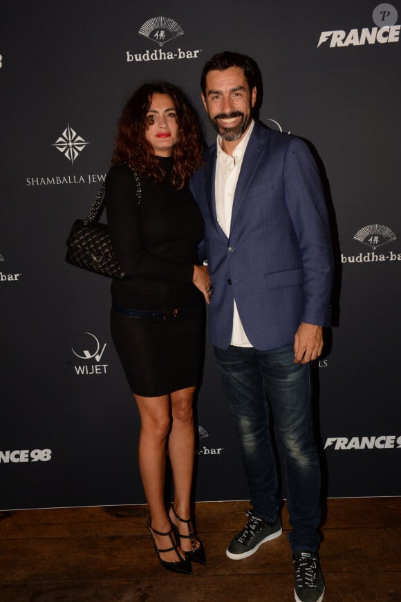 Robert Pires et Jessica Lemarie - A l'occasion des 20 ans de la victoire de l'équipe de France, les bleus 98 se sont rendus à un dîner organisé au Buddha Bar avec tous les joueurs et leur famille le 11 juin 2018. © Rachid Bellak/Bestimage