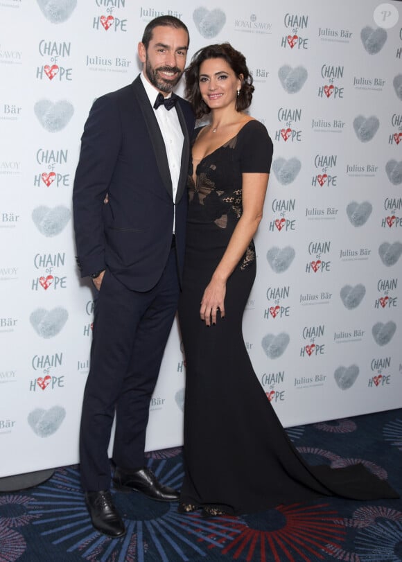 Robert Pires et Jessica Lemarie - soirée de Chain of Hope à l’hôtel Grosvenor House à Londres, le 18 novembre 2016