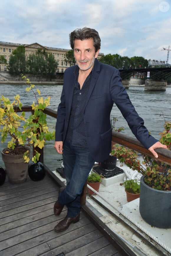 Exclusif - Fred Bianconi - Soirée "Fête des fictions de France 3" à la péniche La Balle au Bond au port des Saints-Pères à Paris, le 4 juillet 2016. © Lionel Urman/Bestimage 