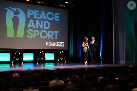 Le prince Albert II de Monaco fait un passage au forum Peace and Sport à Monaco le 19 septembre 2024. © Claudia Albuquerque / Bestimage 