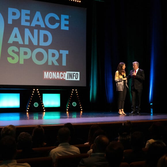 Le prince Albert II de Monaco fait un passage au forum Peace and Sport à Monaco le 19 septembre 2024. © Claudia Albuquerque / Bestimage 