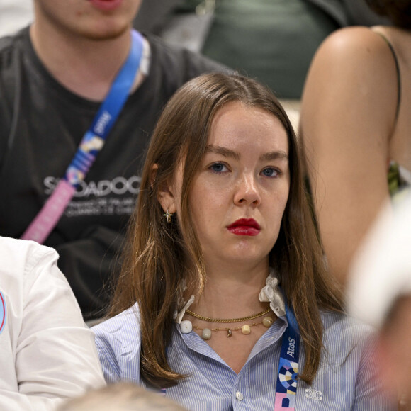 Ils ont assisté à un match de football opposant l'AS Monaco au FC Barcelone
Le prince Albert II de Monaco et la princesse Alexandra de Hanovre en tribune lors de la demi-finale de volley-ball France / Italie aux jeux olympiques Paris 2024 (JO 2024) le 7 août 2024. Les bleus remportent le match et retrouveront la Pologne en finale. © Perusseau / Jacovides / Bestimage 