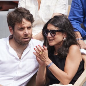 La famille Duhamel prise à partie


Agathe Lambret et Benjamin Duhamel - Célébrités dans les tribunes de la finale Dames des Internationaux de Tennis de Roland Garros à Paris. © Jacovides-Moreau/Bestimage