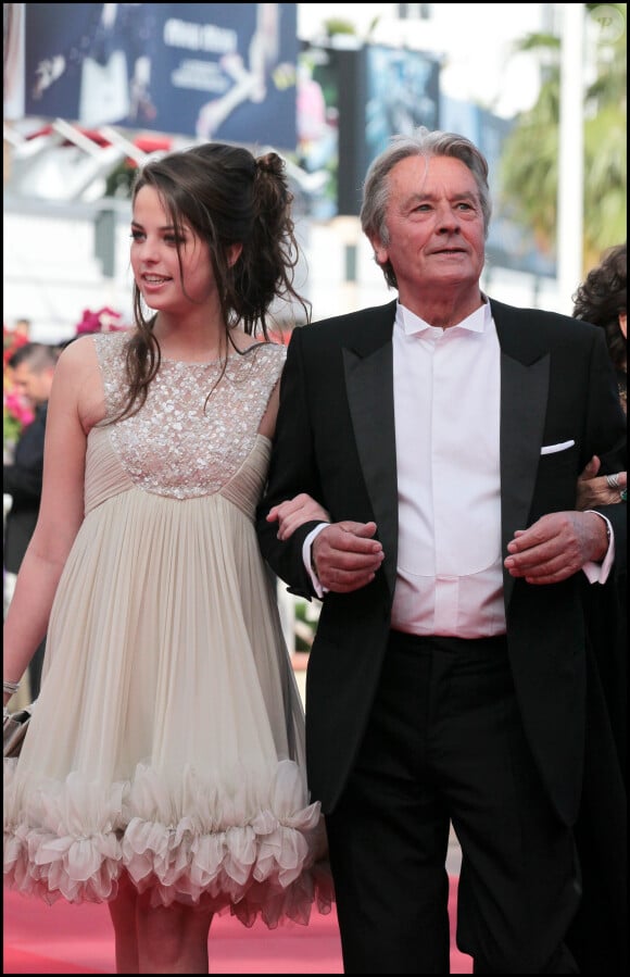 Alain Delon et sa fille Anouchka à Cannes en 2010