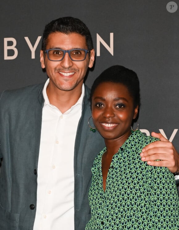 A peine trois saisons après leur arrivée, Ryad Baxx et Claudia Mongumu quittent la série.
Ryad Baxx et Claudia Mongumu à la première du film "Babylon" au cinéma Le Grand Rex à Paris, France, le 14 janvier 2023. © Coadic Guirec/Bestimage