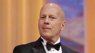 Bruce Willis bientôt guéri ? Une thérapie génique à l'étude pour soigner le mal incurable de la star