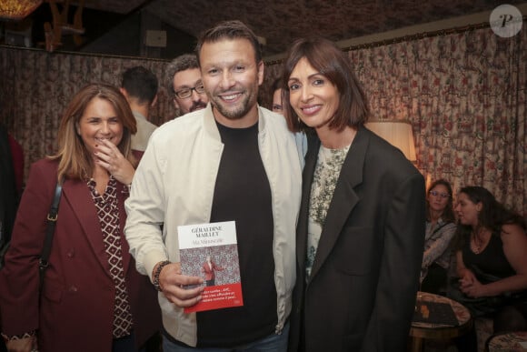 Valérie Benaïm et Raymond Aabou étaient présents
Exclusif - Valérie Benaim, Raymond Aabou, Géraldine Maillet - Séance de dédicace du nouveau livre de Géraldine Maillet "Ma Minuscule" qui raconte la découverte de la maladie d'Alzheimer de sa grand-mère maternelle, pour ses amis, (avant la sortie en librairie le 25 septembre) au Marta (le bar du Fouquet's) à Paris le 24 septembre 2024. © Jack Tribeca / Bestimage 