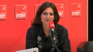 Toutes les femmes adorent Marine Leonardi (France Inter) ! Ne vous fiez pas à son allure bourgeoise, elle n'a rien de la mère parfaite...