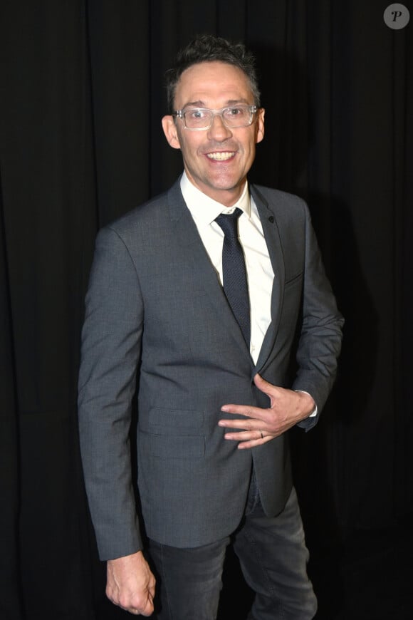 Exclusif - Julien Courbet - Concert de solidarité de l'appel national pour la Tsédaka (Solidarité de la Communauté Juive de France envers les israélites et non israélites démunis) au Palais des Sports à Paris le 12 décembre 2016.  © Erez Lichtfeld/Bestimage