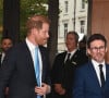 Il s'agissait d'un petit garçon prénommée Noah, 6 ans, visiblement très précieux avec ses jouets
Le prince Harry, duc de Sussex, participe en tant que parrain aux WellChild Awards à Londres, le 30 septembre 2024. Les WellChild Awards récompensent les qualités inspirantes de certains des jeunes gravement malades du pays et le dévouement de ceux qui les maintiennent en bonne santé et heureux, notamment les professionnels de la santé, de l'aide sociale et de l'éducation. Le Prince Harry assiste régulièrement à l'événement annuel organisé par WellChild, l'organisme caritatif national qui fournit un réseau national d'infirmières, des projets de rénovation domiciliaire et des programmes de soutien aux familles. 