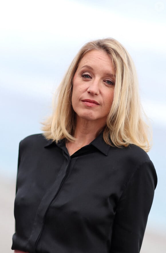 Elle défendait "Leurs Enfants après eux"
Ludivine Sagnier pour le film "Leurs enfants après eux" adapté du roman de Nicolas Mathieu (Prix Goncourt 2018) lors de la 6ème édition du festival Cinéroman à Nice le 30 septembre 2024. Ce festival est dédié aux films adaptés de romans. © Jacovides / Bebert / Bestimage 