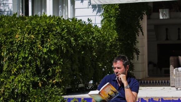 Bernard Montiel a vendu sa somptueuse résidence au Pyla, voici combien coûte une nuit dans cette villa pour 12 personnes
