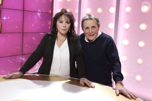 Exclusif - Pascale Petit avec le Producteur Humbert Ibach (Mémé Ibach) - Enregistrement de l'émission "Les Grands du Rire", présentée par B.Montiel et K.Cheryl (I.Morizet), et diffusée le 5 octobre sur C8. Le 18 décembre 2023 © Cédric Perrin / Bestimage 