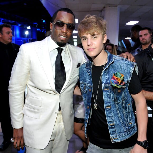 Affaire P. Diddy : Une séquence télé avec Justin Bieber refait surface
Les artistes Sean 'P Diddy' Combs et Justin Bieber aux BET awards au Shrine Auditorium à Los Angeles, CA, USA. Photo de Mark Davis/PictureGroup/ABACAPRESS.COM