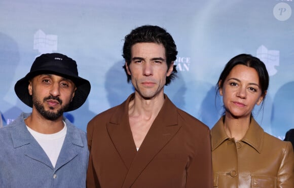 Le film a été présenté lors de la soirée de clôture du festival Cinéroman
Tahar Rahim pour le film "Monsieur Aznavour" entouré de Mehdi Idir et Marie-Julie Baup - Arrivées de la soirée de clôture de la 6ème édition du festival Cinéroman à Nice, France, le 5 octobre 2024. © Bebert-Jacovides/Bestimage 