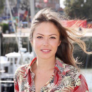 Dounia Coesens - Photocall de la série "L'art du crime" lors de la 21ème édition du Festival de la Fiction TV de la Rochelle. le 14 septembre 2019 © Patrick Bernard / Bestimage