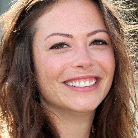 Dounia Coesens - Photocall de la série "L'art du crime" lors de la 21ème édition du Festival de la Fiction TV de la Rochelle. le 14 septembre 2019 © Patrick Bernard / Bestimage