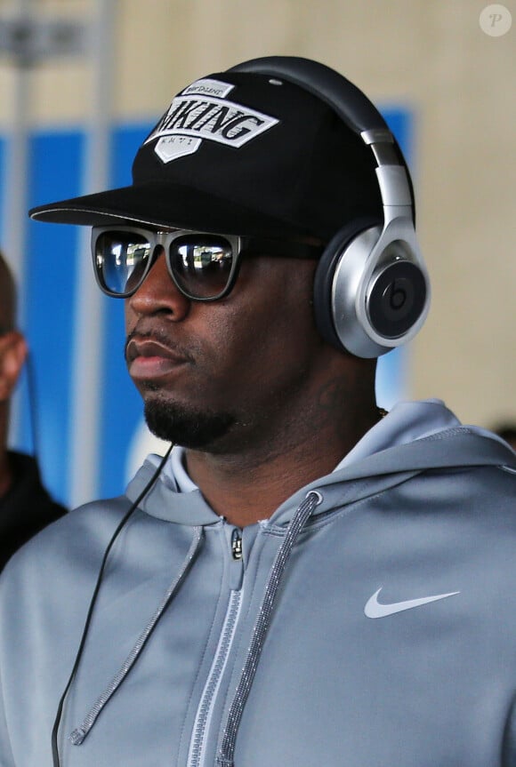 P. Diddy Sean Combs à son arrivée à l'aéroport de Nice. Le chanteur s'est rendu à l'hôtel Majestic à Cannes pour assister à la congrégation du Lions Club le 18/06/2013.