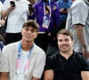 Kauli Vaast, Antoine Dupont - Les célébrités en tribunes pendant la finale de basketball opposant les Etats-Unis à la France (98-87) lors des Jeux Olympiques de Paris 2024 (JO) à l'Arena Bercy, à Paris, France, le 10 août 2024. © Jacovides-Perusseau/Bestimage  Celebrities in the stands during the Final basketball match between US and France during the Paris 2024 Olympic Games (Olympics) at the Arena Bercy in Paris, France, August 10, 2024. 