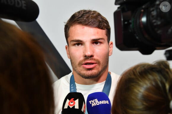 Antoine Dupont médaille d'or rugby à 7 Médailles Olympiques JO Paris 2024 du samedi 27 juillet 2024 dimanche 28 juillet 2024 Club France Porte de la Villette Paris 