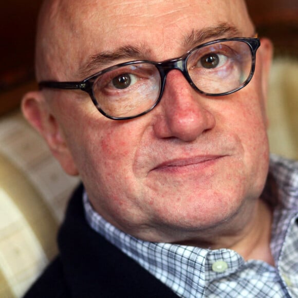 Dans l'appartement de Michel Blanc
L'acteur français Michel Blanc pose avant la conférence de presse pour la projection du nouveau film 'L'exercice de l'Etat' à Lille, dans le nord de la France. Photo par Sylvain Lefevre/ABACAPRESS.COM