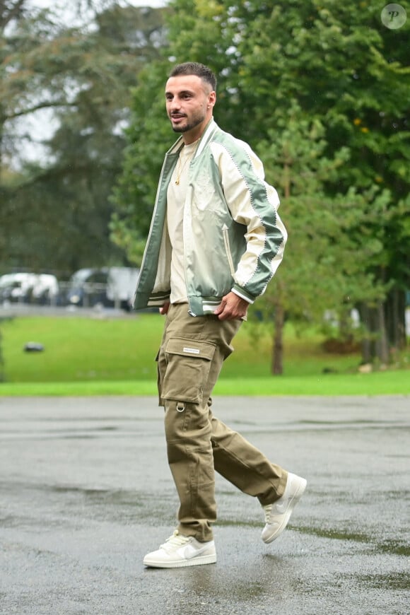 Jonathan Clauss (France) - Arrivées des joueurs de l'équipe de France de football au centre de formation et centre National du Football de Clairefontaine-en-Yvelines, France, le 7 octobre 2024. © Federico Pestellini/Panoramic/bestimage