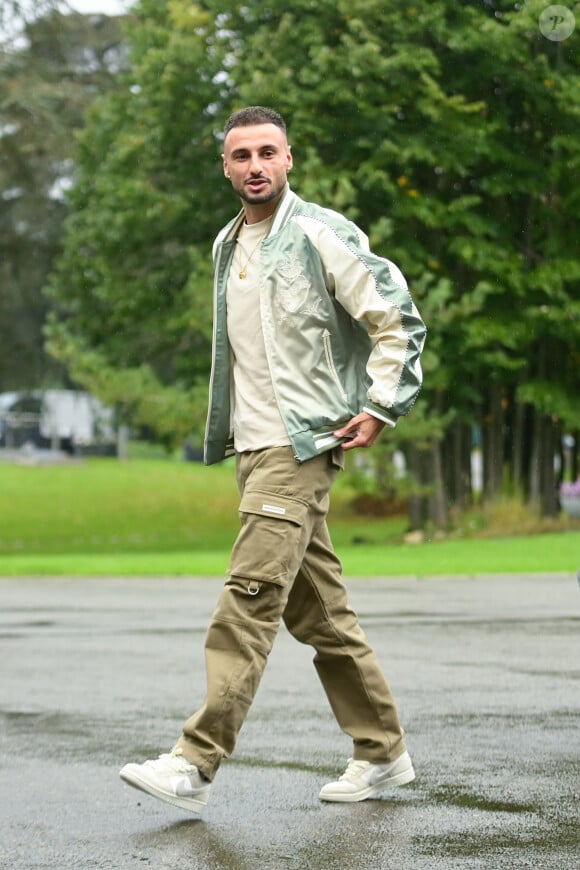 Jonathan Clauss (France) - Arrivées des joueurs de l'équipe de France de football au centre de formation et centre National du Football de Clairefontaine-en-Yvelines, France, le 7 octobre 2024. © Federico Pestellini/Panoramic/bestimage