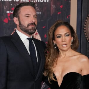 Ben Affleck et Jennifer Lopez, c'est fini. 
Ben Affleck et Jennifer Lopez lors de la première à Los Angeles du film Amazon MGM Studios' This Is Me...Now : A Love Story Los Angeles Premiere au Dolby Theatre à Hollywood, Los Angeles, CA, USA. Photo par Sthanlee B. Mirador/SPUS/ABACAPRESS.COM