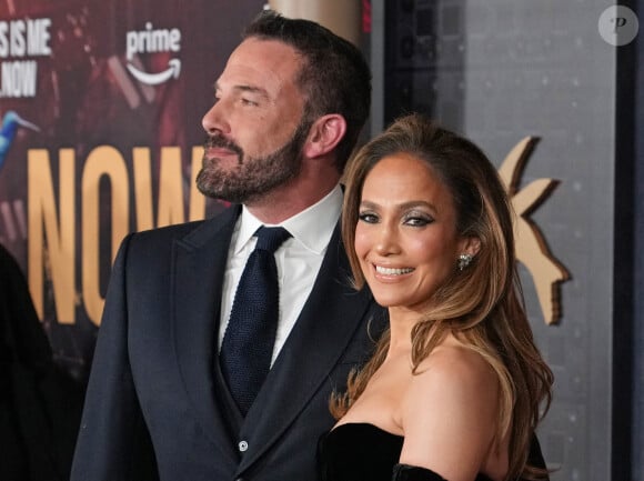 Ben Affleck et Jennifer Lopez lors de la première à Los Angeles du film Amazon MGM Studios' This Is Me...Now : A Love Story Los Angeles Premiere au Dolby Theatre à Hollywood, Los Angeles, CA, USA le mardi 13 février 2024. Photo par Sthanlee B. Mirador/SPUS/ABACAPRESS.COM