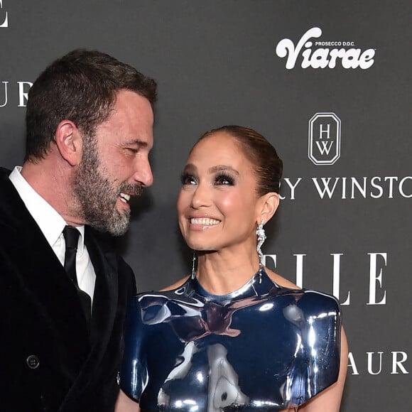 Ben Affleck et Jennifer Lopez arrivent au ELLE to Celebrate 2023 Women in Hollywood qui se tient au nya studios WEST le 5 décembre 2023 à Hollywood, Los Angeles, Ca, USA. Photo par Lisa OConnor/AFF/ABACAPRESS.COM