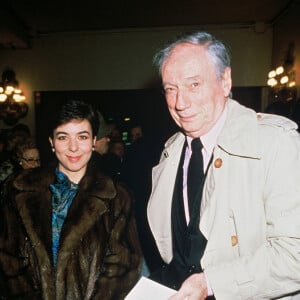 Yves Montand et sa femme Carole Amiel.