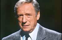 Yves Montand : Sa toute petite maison, au pied des remparts d'un célèbre village, que son discret fils Valentin n'abandonnera jamais