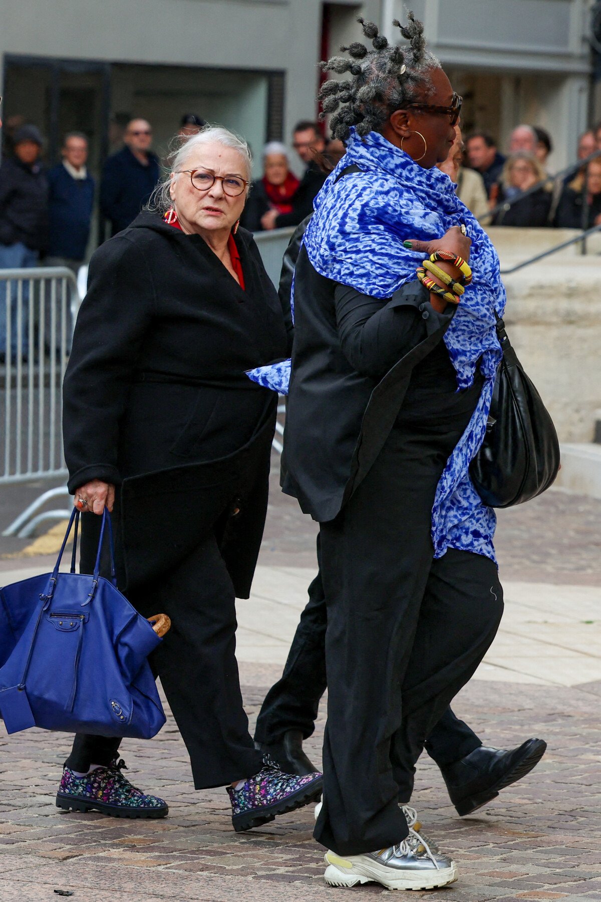 Photo : Josiane Balasko et Firmine Richard - Obsèques de Michel Blanc 