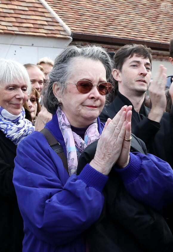 Dominique Lavanant - Obsèques de Danielle Darrieux en l'église Saint-Jean Baptiste de Bois-le-Roi (Eure) le 25 octobre 2017.