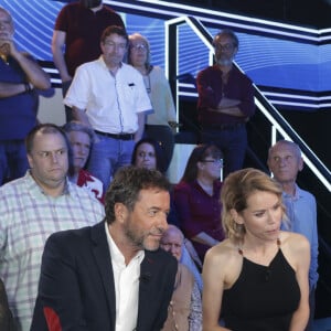 Exclusif - Valérie Benaim, Bernard Montiel, Tiphaine Auzière, Cyril Hanouna sur le plateau de l'émission " TPMP " présentée par C.Hanouna et diffusée en direct sur C8, Paris, France, le 27mai 2024. © Jack Tribeca / Bestimage